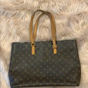 Louis Vuitton purse